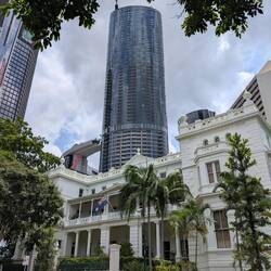 Neu und Alt begegnen sich