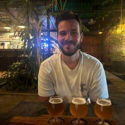 Alsof we nog niet genoeg biertjes hebben gedronken op Koh Rong 😜