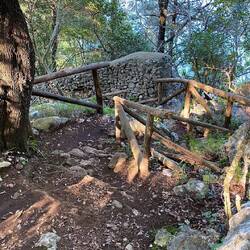 Auf dem Weg zu Villa Jovis