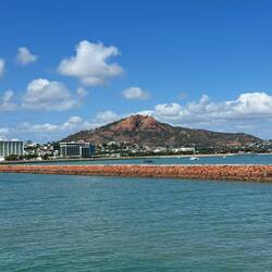 Abfahrt mit de Fähri vo Townsville