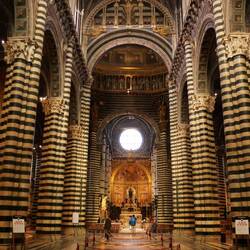 Intérieur de la cathédrale