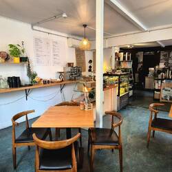 Unser Kaffeestopp - hatten gerade um 14:46 h noch einen Kaffee bekommen, danach war CLOSED 😅