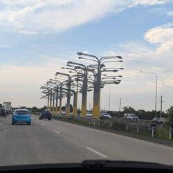 I guess this is art in the center of the highway