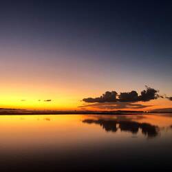 And yet another spectacular sunset. I don't get tired of looking bay them. Tomorrow we expect rains