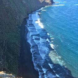 Playa de Nogales von oben betrachtet.