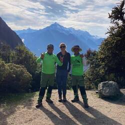 Our guides Abel and Valentin