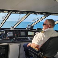 A rather non-stressed captain :)