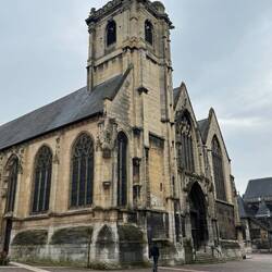 Also part of Saint Godard there are 2 different church looking buildings in the same square