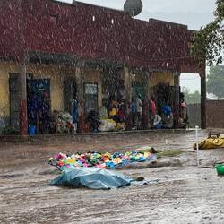 Überrascht vom Regen
