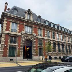 Several old bank buildings. Still in use.