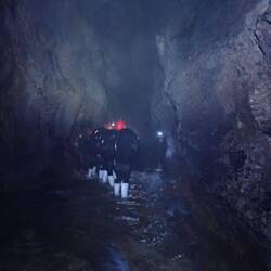 Teilweise war die Höhle sehr hoch