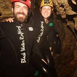 Bei Carstens Helm ist ne Schraube locker