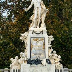 The Mozart Monument @ Burggarten — Vienna, Austria.