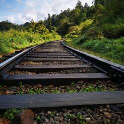 Wanderung auf den Gleisen