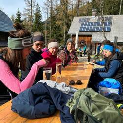 ..Speisen in die Rohrauerhütte einkehren ☺️