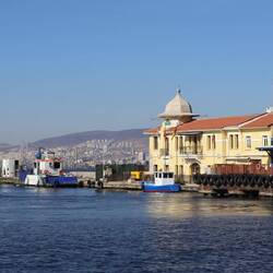 Hafen Izmir