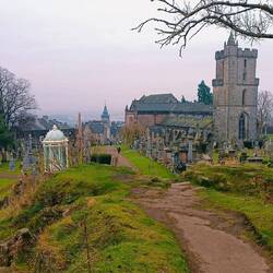 Nécropole entourant l'église de la Sainte Croix de Stirling
