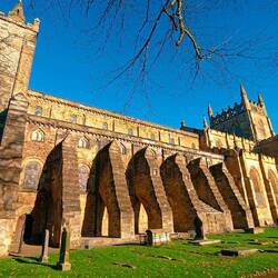 Abbaye royale de Dunfermline ... même pas en ruines ! Lieu de sépulture des rois ecossais