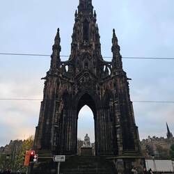 "Petit" monument de Walter Scott