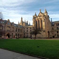 Encore l'université 🤩