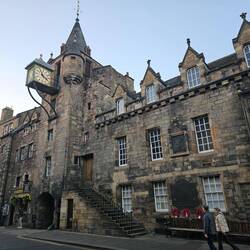 Axe principale de la ville médiévale : Royal Mile