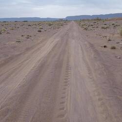 Warum bin ich nicht umgedreht, als der Asphalt aufgehört hat?