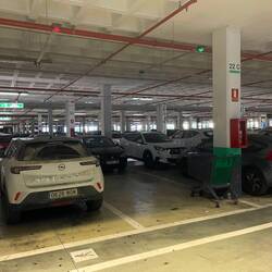 Hier gibt es keine Parkplatznummern