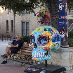 Skulptur zum Tag der Toten