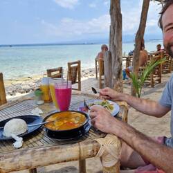 Z'Mettag of Gili Meno