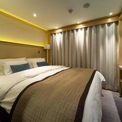 Our cabin 222 ... on the middle deck — Rinda.