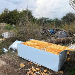 Am Wegesrand findet sich unglaublich viel Müll 🤮