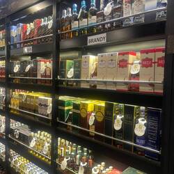 Lange nicht mehr gesehen: Alkohol gibt es hier nur sehr vereinzelt zu kaufen.