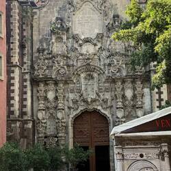 Die Kirche San Francisco