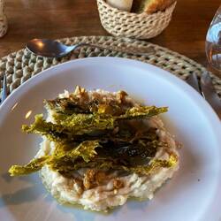 Bohnenpaste mit Seegras