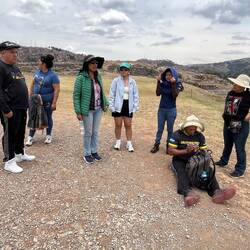 Einer der Gruppe hat den Vibe hier besonders gefühlt und channelt seinen inneren Inka