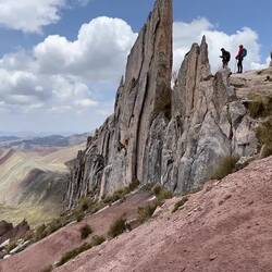 Wir sind bei den spitzen Bergen angekommen