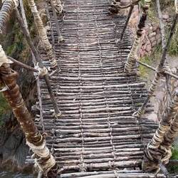 Mal hoffe, dass die Brücke hält