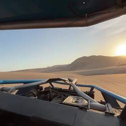 Zunächst geht es eher gemächlich los