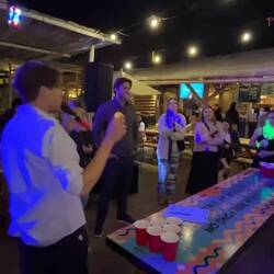 Bevor es losgeht, werden uns die Turnierregeln erklärt