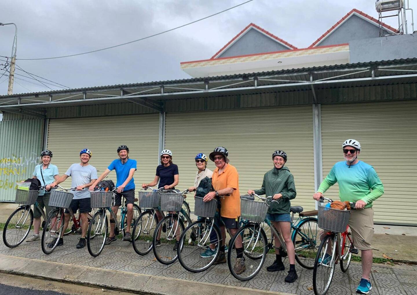The cycle group at the start