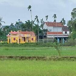 Cam Kim Island; View of temple en route