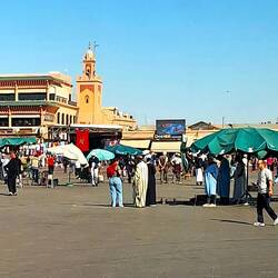 Noch ein Matktplatz mit "The Bell"