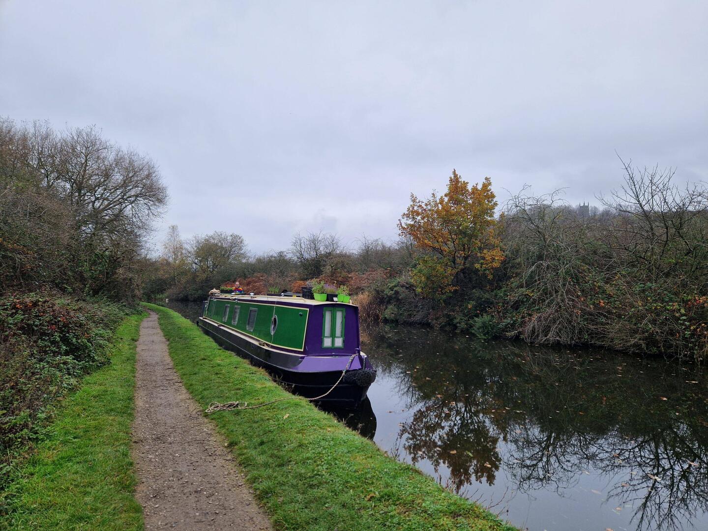 Moored at the same spot as last time, only facing the opposite way