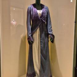 Elphaba's nightgown