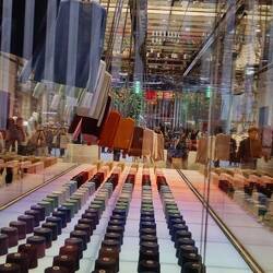 12 Stockwerke Uniqlo