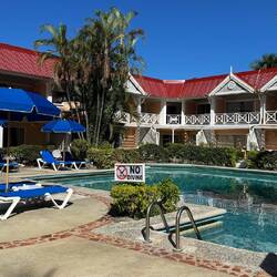 das Coco Reef Hotel. Rundum sehr schön