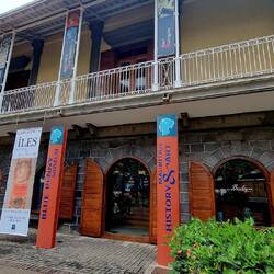 Postmuseum