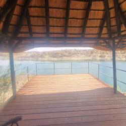 Terrasse zum See