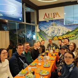 Last dinner with the group 🫶