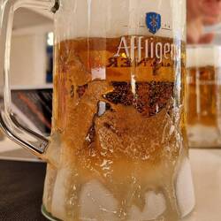 Ich höre es schon zischen...! 🤗